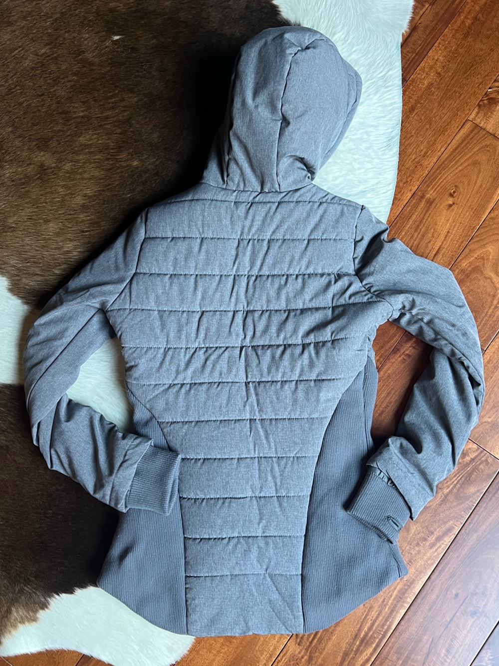 Gymshark Jacket - Picture 3 of 3